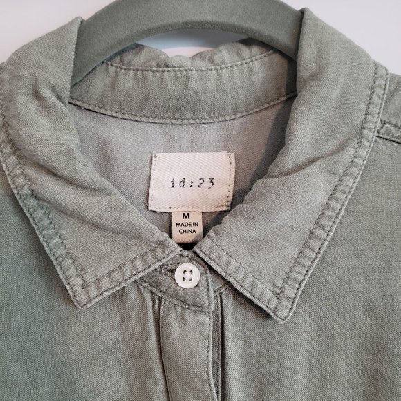 Super Soft Button up shirt - Picture 2 of 5